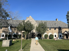 Milwaukee Country Day School